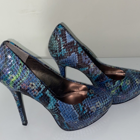 Pump - Picture 4 of 4